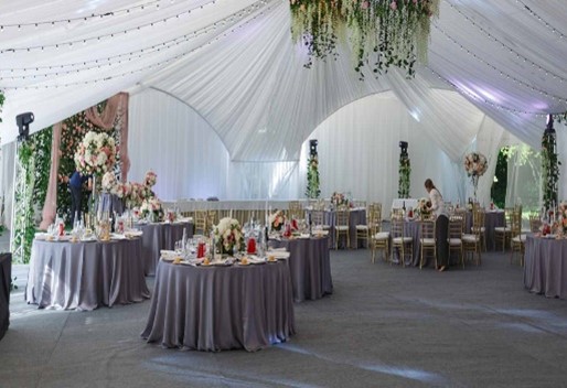 Beautiful wedding venue under a tent