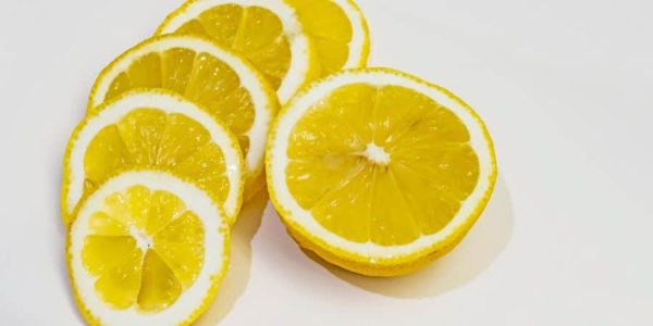 lemon juice slices